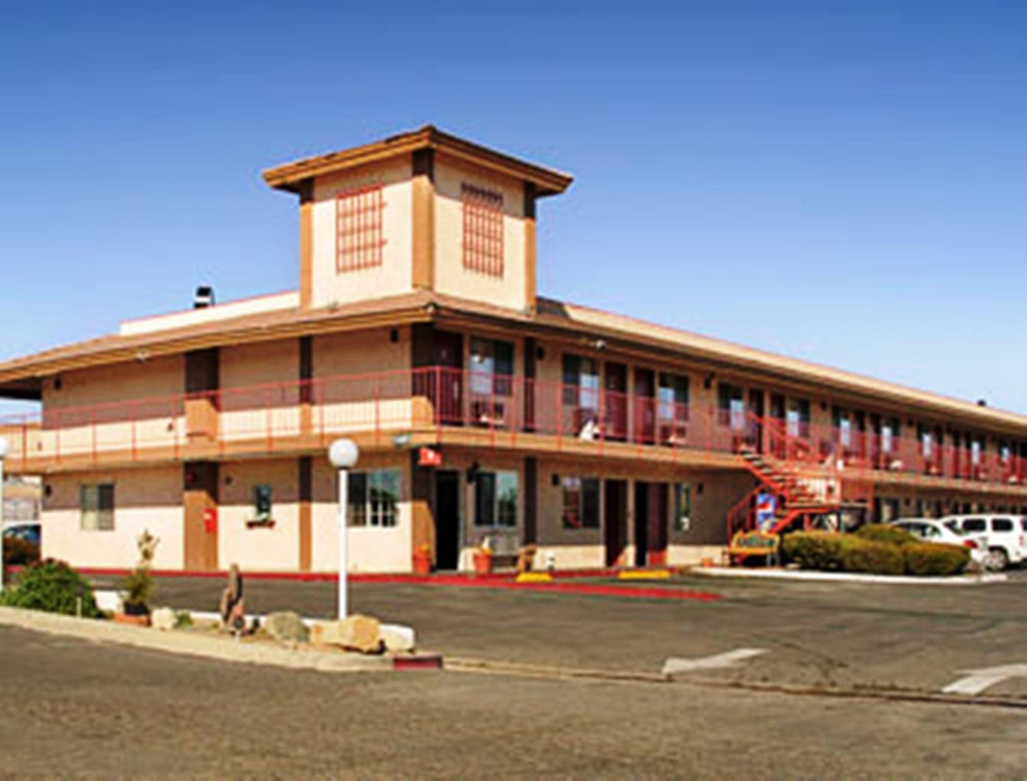 Park Avenue Inn & Suites Victorville Exterior foto