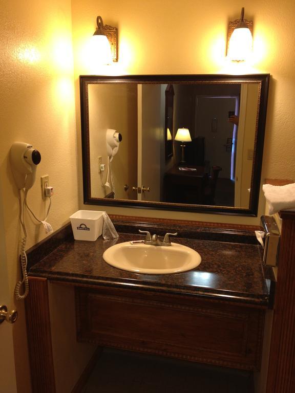 Park Avenue Inn & Suites Victorville Quarto foto